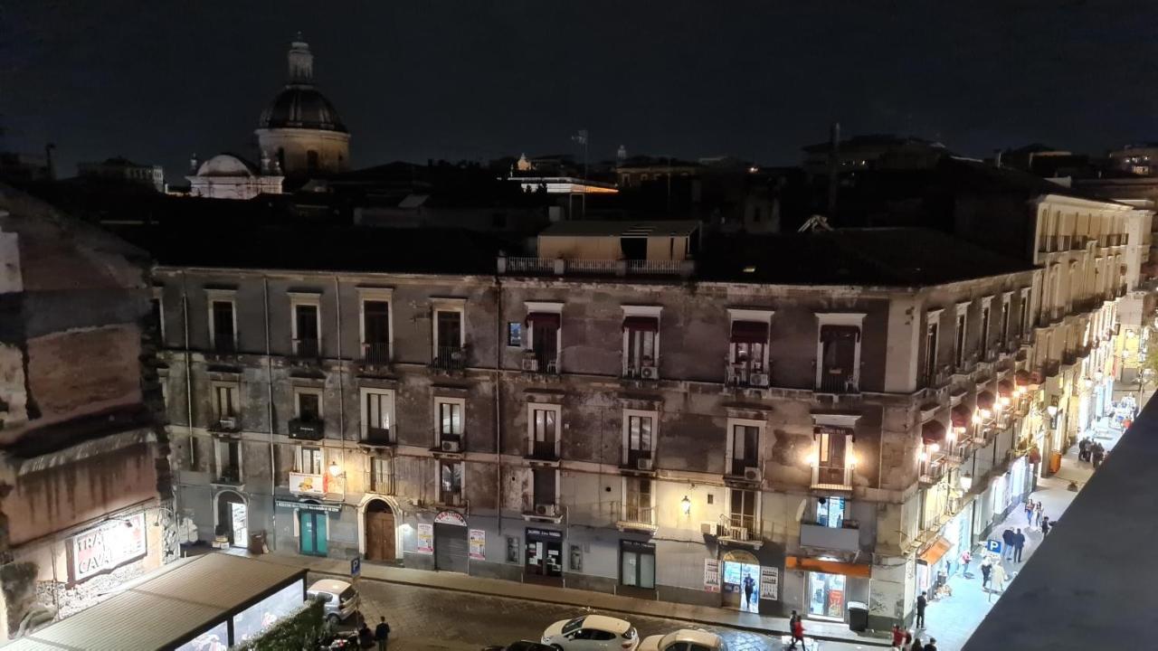Essenza Del Tempo Inn Κατάνια Εξωτερικό φωτογραφία