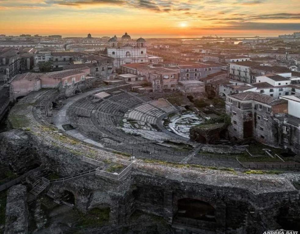 Essenza Del Tempo Inn Κατάνια Εξωτερικό φωτογραφία